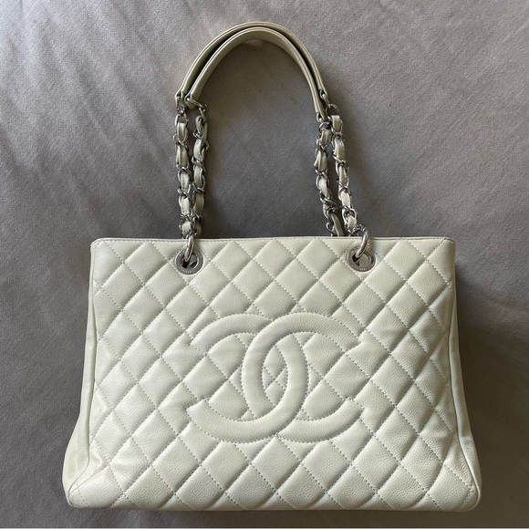 CHANEL Handbags - 🤍CHANEL GST🤍Shoulder Shopping Bag